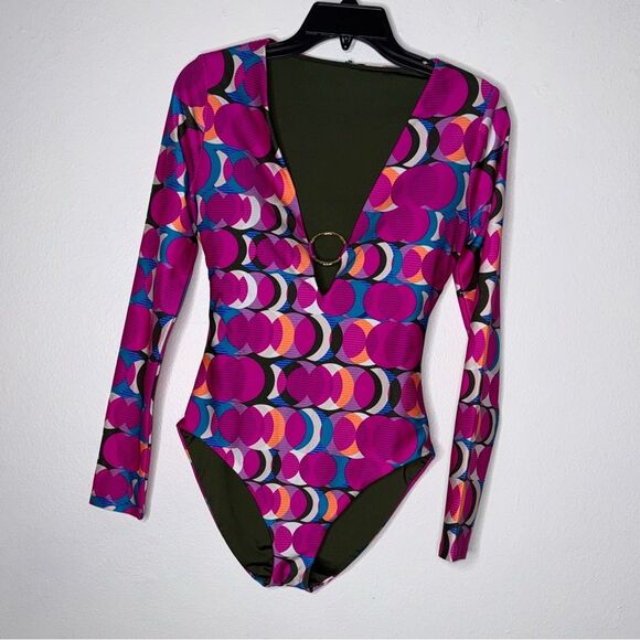 TRINA TURK SWIM  Long Sleeve Ring Front One Piece Paddle Suit Size Small - Picture 3 of 7